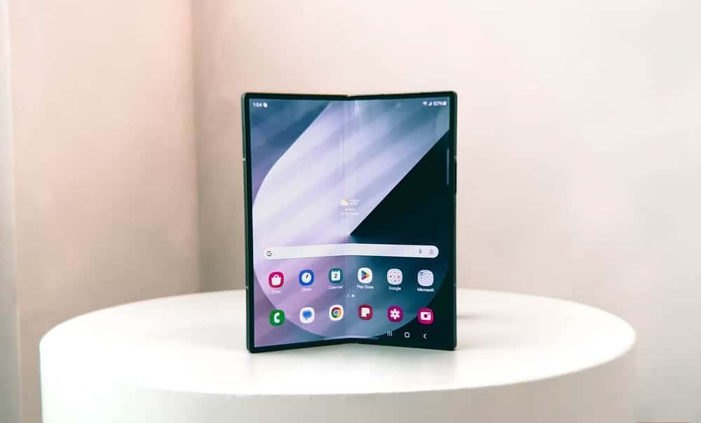 صورة لـ لماذا قد أقوم بتخطي Galaxy Z Fold 6 لصالح الحصول على Pixel 9 Pro Fold | 1GDEjiQFSGC-AR5-RdFNWew-DzTechs