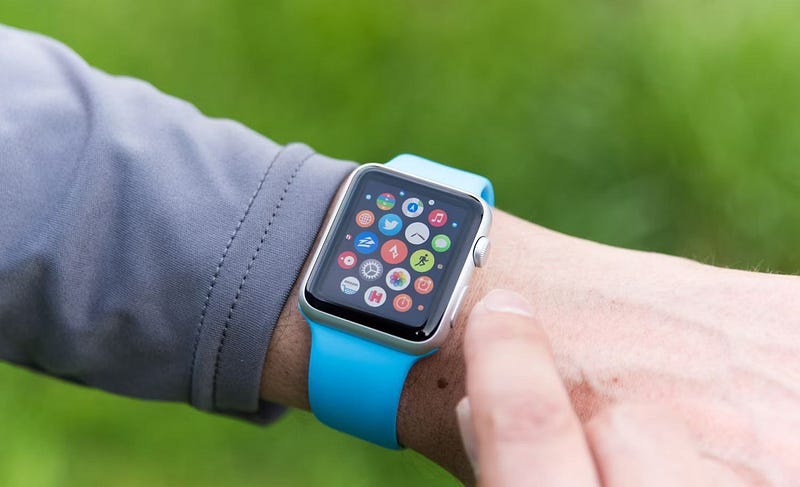صورة لـ هذه هي ساعات Apple المُفضلة لديَّ بعد سنوات من التجربة وكتابة المُراجعات حولها | 1OuD6XZnq4sU9ubelS1WVKA-DzTechs