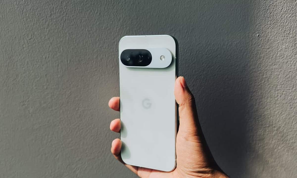 صورة لـ Google Pixel 9: الهاتف الذكي الرائد المُزوَّد بقدرات الذكاء الاصطناعي | 1X3lGD9CDA1TdNuWa9jKPvw-DzTechs