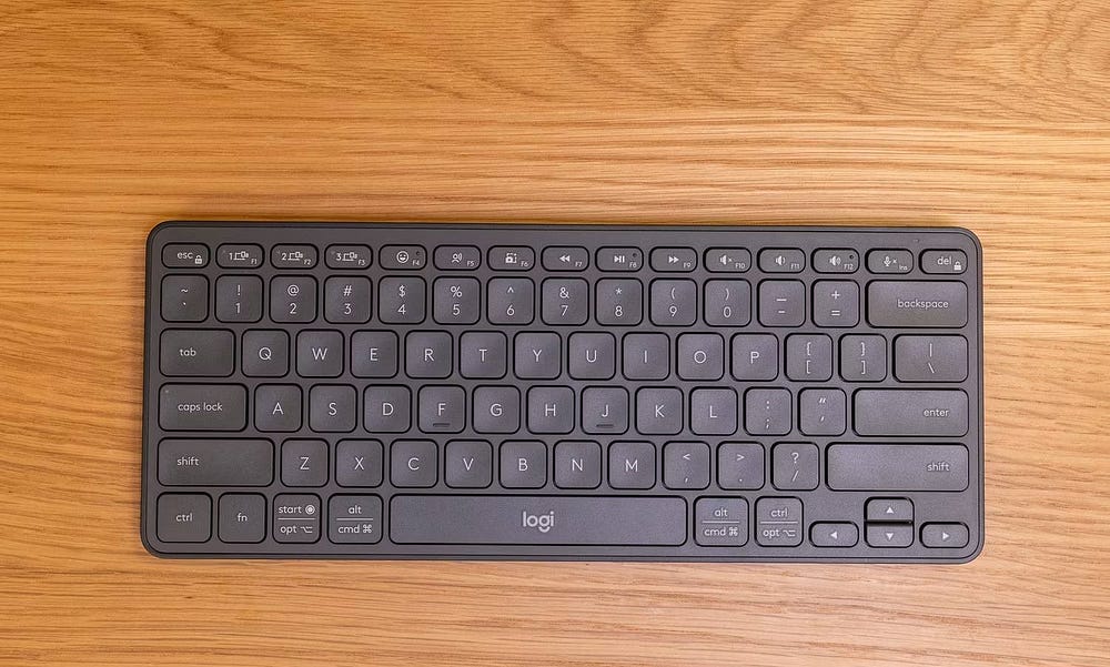 صورة لـ Logitech Casa Pop-up Desk: لماذا قد لا تحتاج إلى حامل الكمبيوتر المحمول من Logitech | 1ZrBoVEAlUxeAs4dVoAAzWA-DzTechs