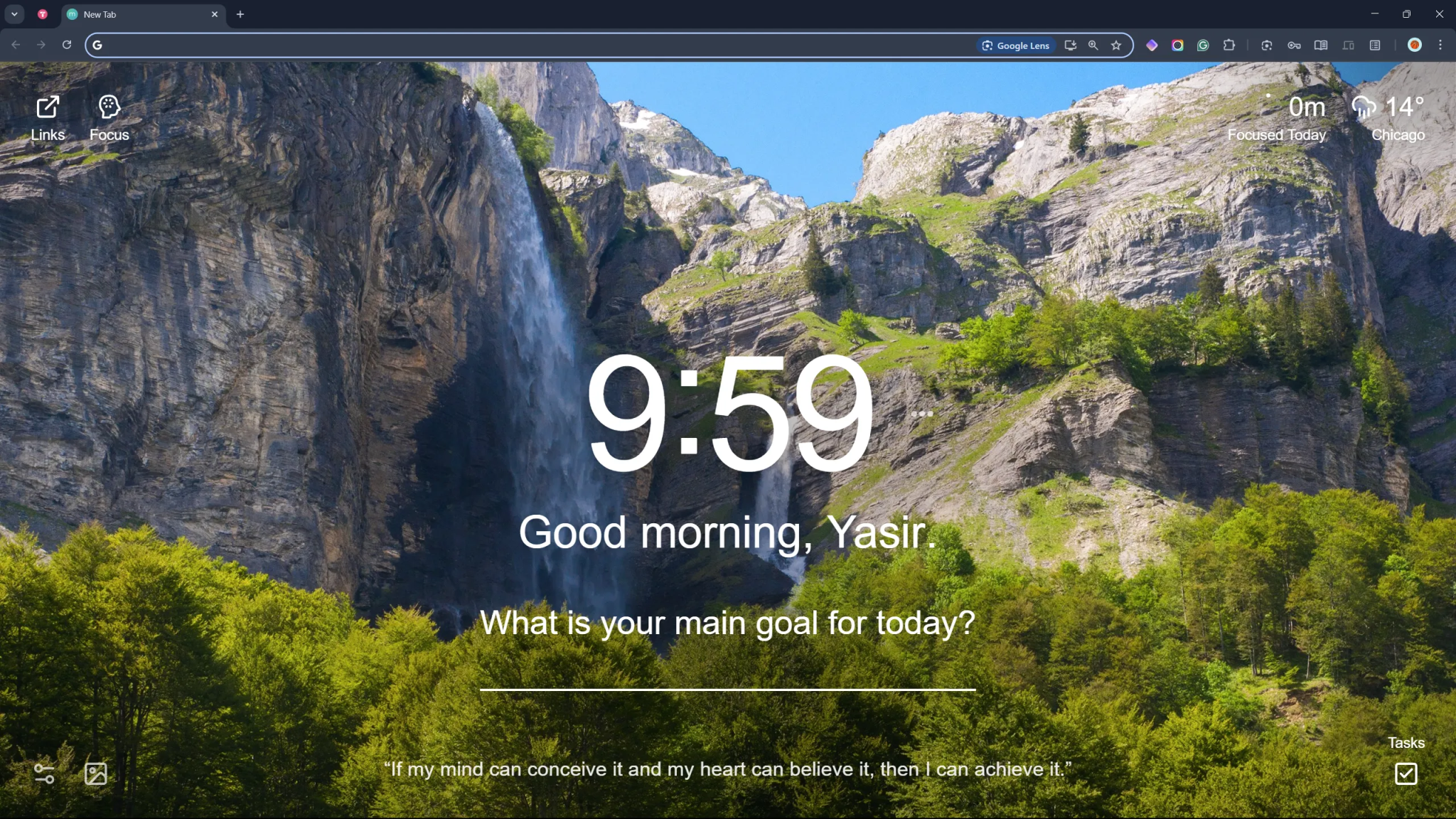 Google Chrome minimalist browser with Momentum new tab
